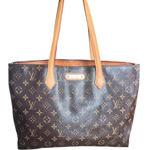 AUTHENTIC LOUIS VUITTON MONOGRAM WILSHIRE MM TOTE BAG. - Picture 1 of 15